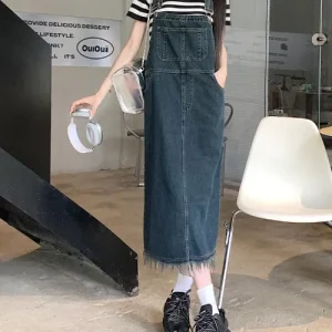 salopette robe en jean bleu foncé